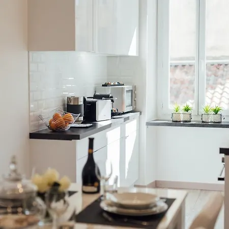 Appartement Le Notre Dame 3br With Ac And Balcony In The Heart Of Welkeys *